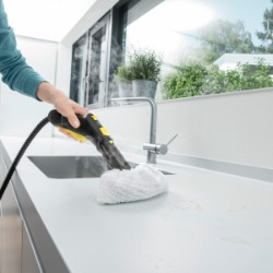 PULITORE A VAPORE KARCHER SC 3